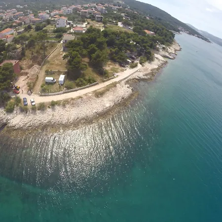 A. Zizic Holiday home Slatine